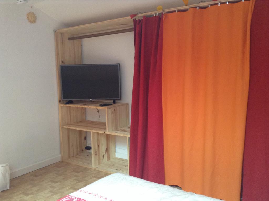 Chinchon Apartment L'Isle-sur-la-Sorgue Bagian luar foto